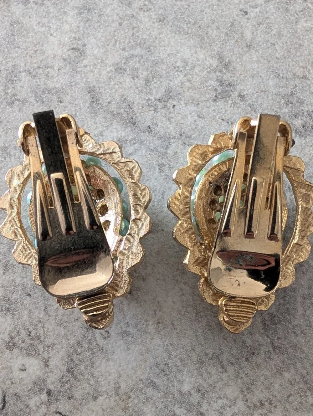 Vintage Gold Tone Faux Pearl Clip On Earring Set